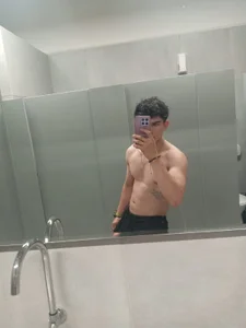 ADAM_CUMS NEW MEN Kuva 2