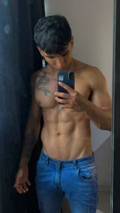 muscle_boyhorny Abs Pic