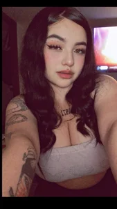 Kitty_79 Public Pic 2