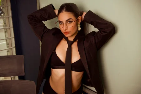 Zdjęcia AlmaWhitmore Ey boss, any job for this secretary?:  3