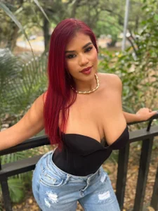 KaseyRosseRed Glow 🍒🔥 Bild 5