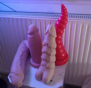 Quelques uns de mes godes de MissSluttyLeeloo  4 Imagens