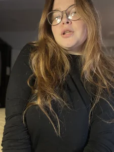 DebbieWoood Onchairfree Immagine  9