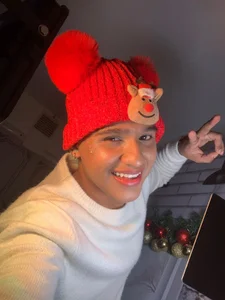 joel_tylerのmerry christmas my guysの 2枚の写真