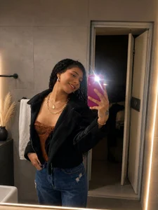 Brittany_Queen_ Public 圖片