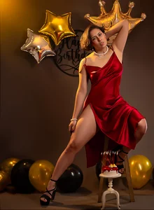 Bday!!🥳🍾 od sophia_dumont  4 snímek