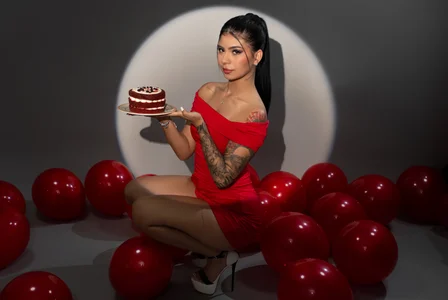 AshleyNelsonnのHappy Birthdayの 5枚の写真