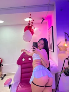 Carolina_cherry Fine princess, dirty thoughts. 🥵👑💗 Pic 2