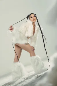 EsmeraldaGracee white ⚪ Pic 3