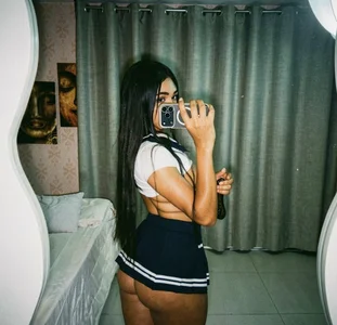 Hot_ladyy Public Pic 2