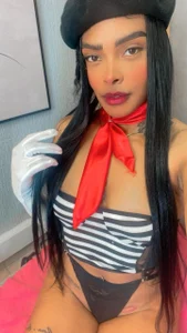 EmmaEbony_ "Every moment will be an eternal pleasure." Pic