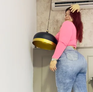 Scarlett_grey1 Let’s make love w my jeans🫣🍑 Pic 6