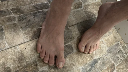 Karim_mansur Feet รูป  6