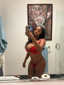 Yaya2fine: Hi ( 7 фото)