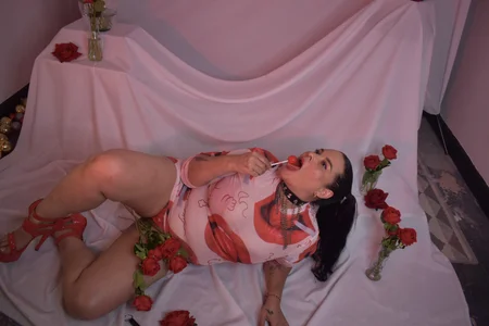 skarlethbelluci 💕_VALENTINE'S DAY_💕 Pic 5