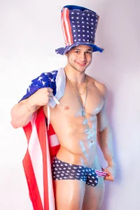AlexLenox_: happy 4th of July ( 2 фото)