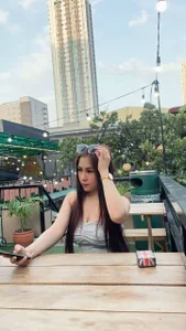 AkilahNewstead Public Foto 3