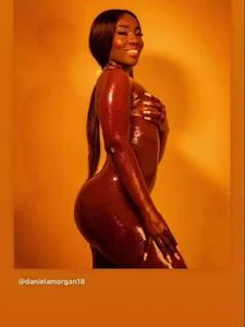 danielamorgan Sexy Chocolate รูป 