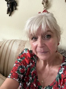 Zdjęcia HotGrandma70 Public:  4