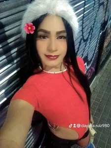 Dayana_Diasの🌹✨Know a little more about me 👑🎀の 2枚の写真