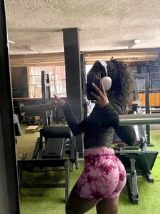 AranaBlake Public Bilde 7