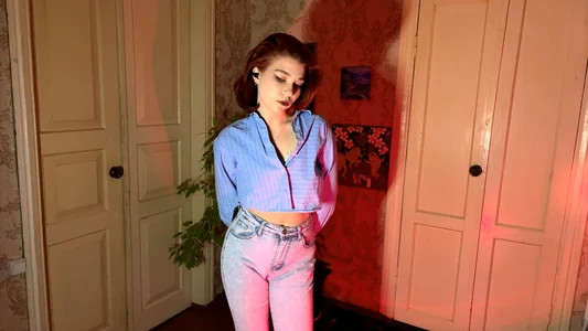 LaurynGeisinger My broadcast photos Foto