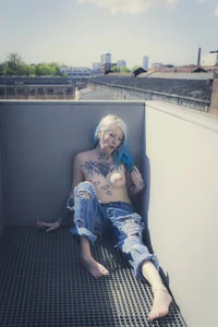 smoking 🚬🍒🦶🏻 de coyemoo Foto 5