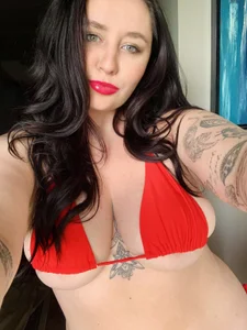tattedbrunettebabe Public Pic 5