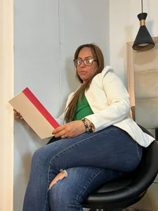 Helenn_Moore Causal Girl 🤍💫 Poză 3