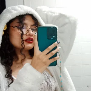 MirandaLawrens_: Just me 🌟 ( фото)