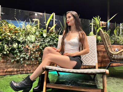 RebeccaBaxter I'm feel Fancy Pic 5