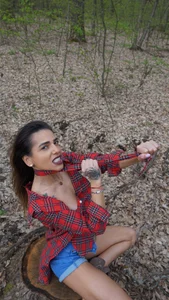 PlayfulShowのGive into your primal instincts💦の 8枚の写真