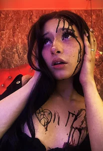la_bommbastic freaky nikki Pic 7