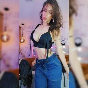 Miis_Beella Public Poză 3