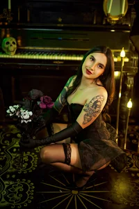 kaylee_lee A Little Taste of Halloween 🩸 Pic 2