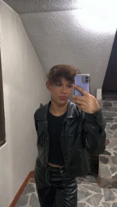 Terra_moonlight Femboy 💎🎶🫧 Immagine  2