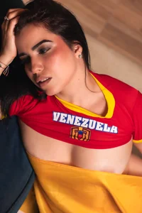 Venezuelan Beauty 💛💙❤️ de AngeliqueBoyer__ Foto 2