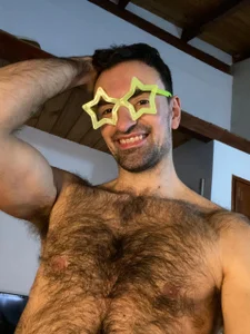 HairybutHorny Five Star Look  3 снимка
