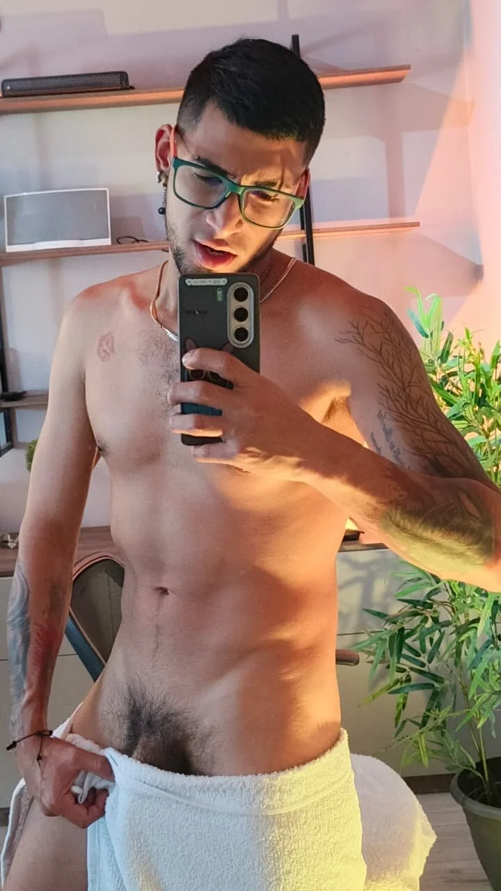 صور DrakeNeumann الرائجة  4662