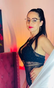 KateTompson_ About Me⭐ зображення 2