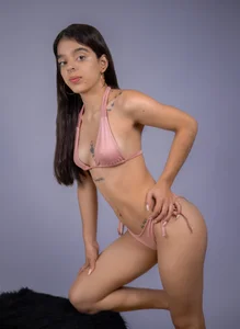 Thalia_parkerr_ hello Pic 4