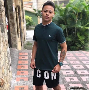 NOBODY LIKE ME de Xanderstone00  2 Imagens