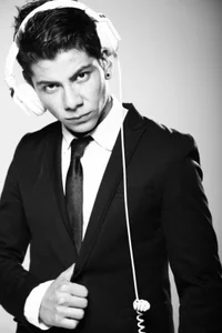 Roman_Belmont Public Foto