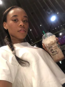 Relaxing de HallyBans  4 Imagens