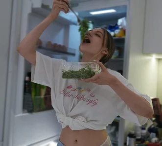 _friendlyfire Pov: Im your girlfriend 🌷 . fénykép