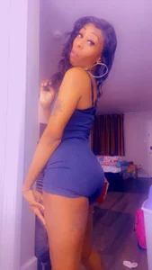 SlimBeenBadd1981 Public Pic 9