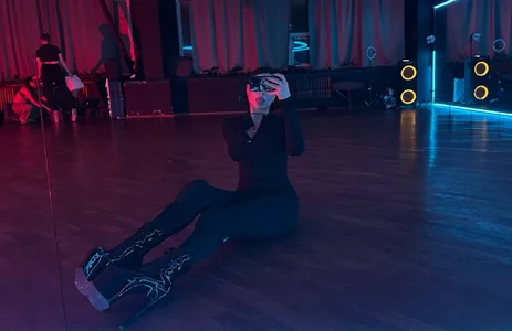 IamLuna2006 Dancing lessons Pic