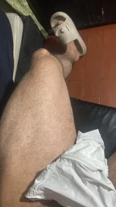 The_pumbler My legs Εικόνα 3