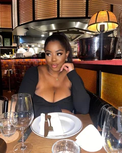 20222Blackchocolaa's photo