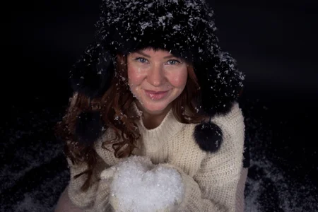 DreamVikky's Snowy Day Sex Photo 6